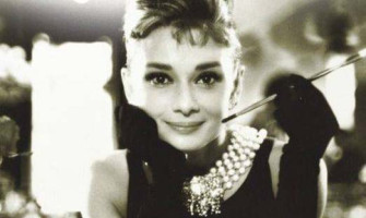 Eșarfele în cinematografie: Cum au fost folosite eșarfele pentru a crea personaje memorabile pe marele ecran